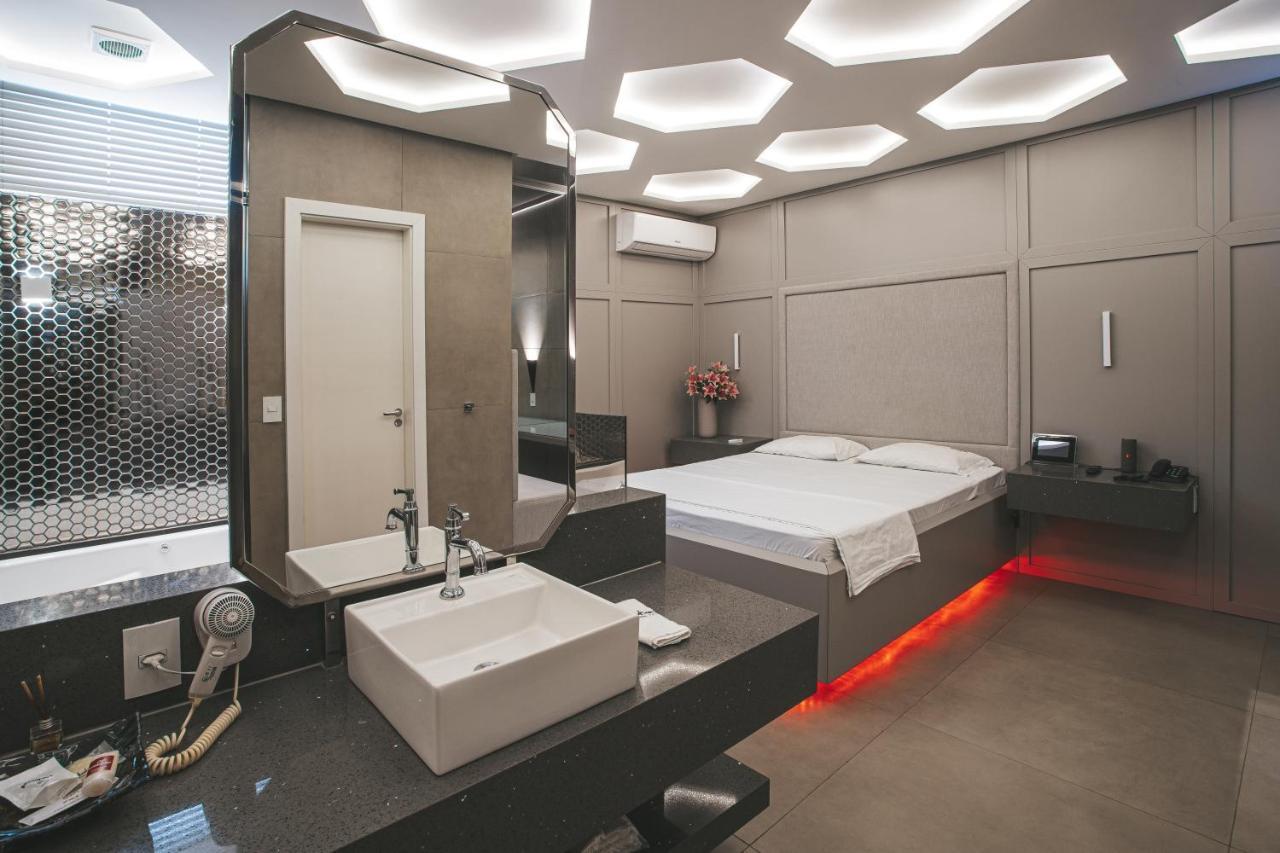 Motel Kalahari Jaragua do Sul Ngoại thất bức ảnh